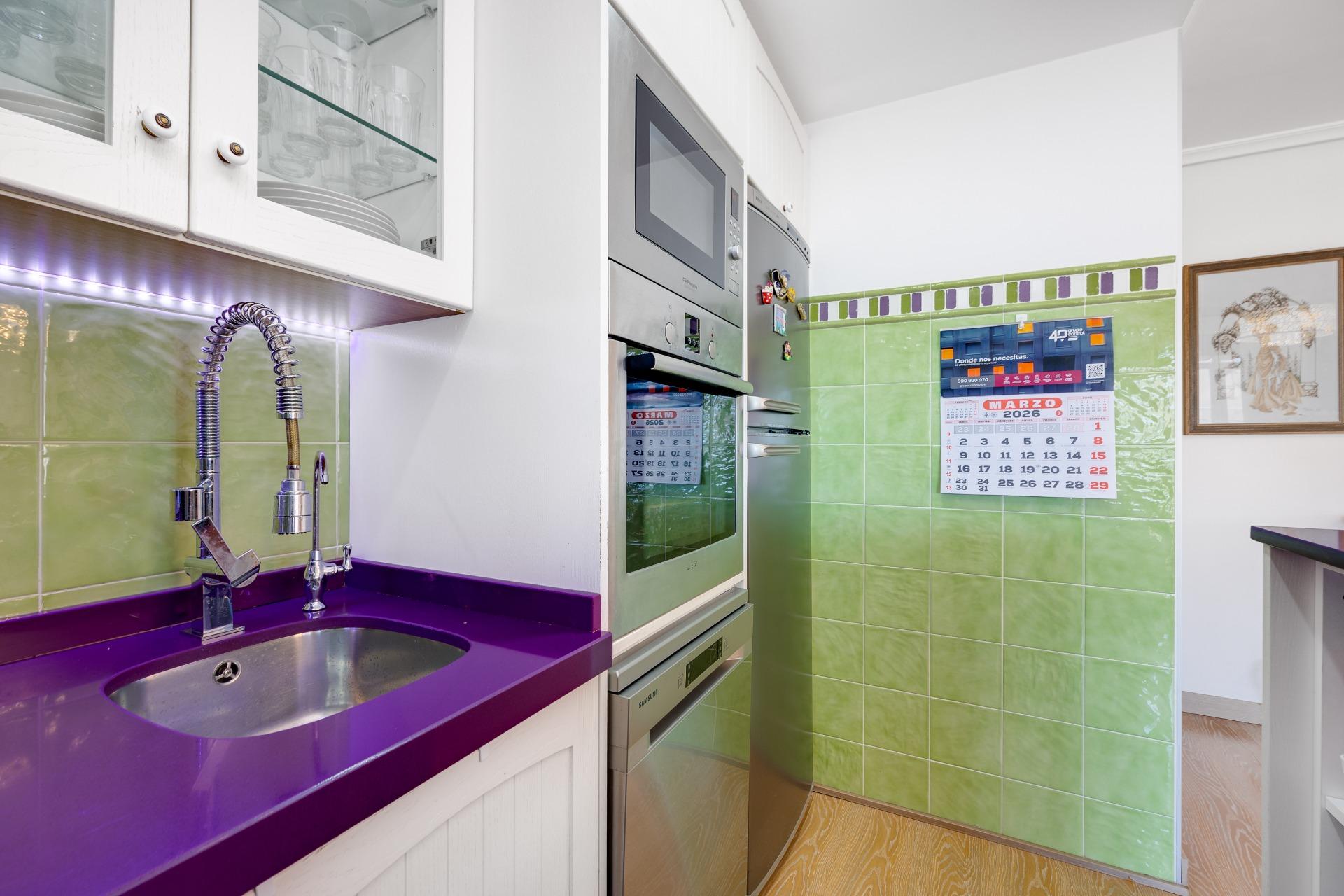 Bedroom in penthouse for sale in Torrevieja