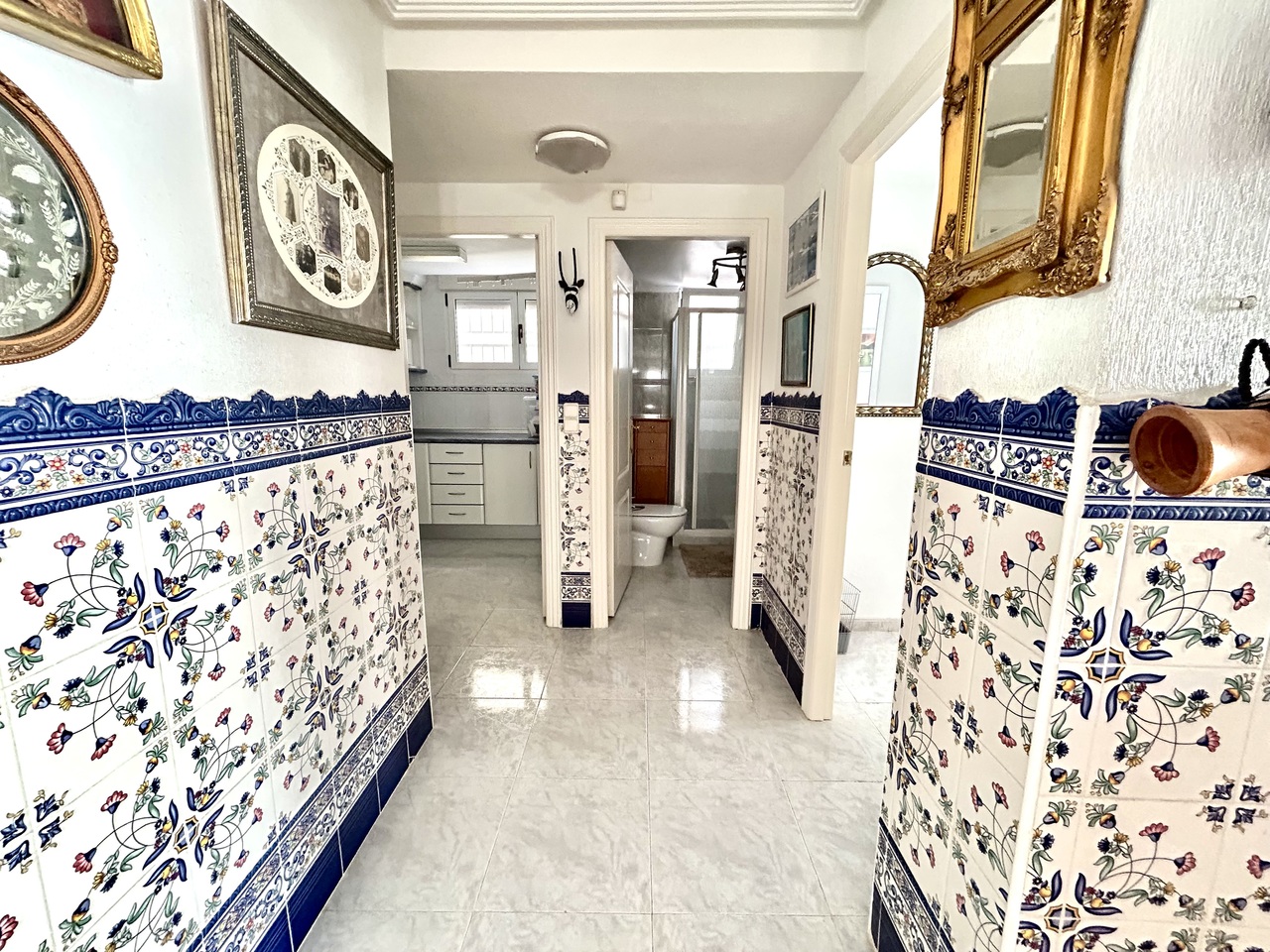 Dining area in villa for sale in Pinar de Campoverde