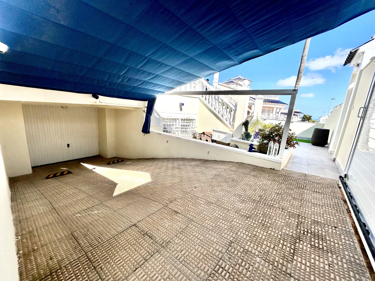 Bathroom in villa for sale in Pinar de Campoverde