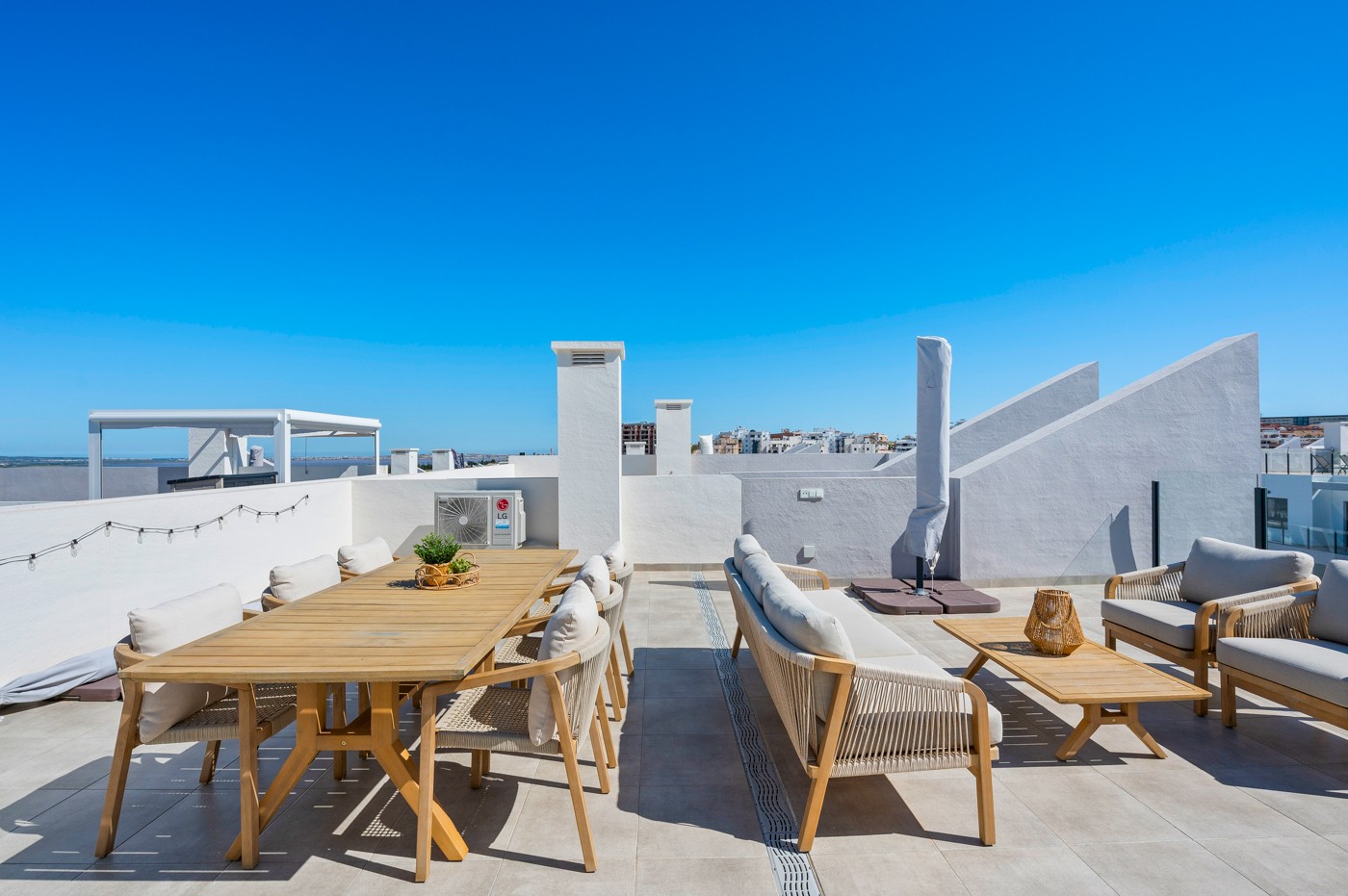 Master bedroom in apartment for sale in San Miguel de Salinas