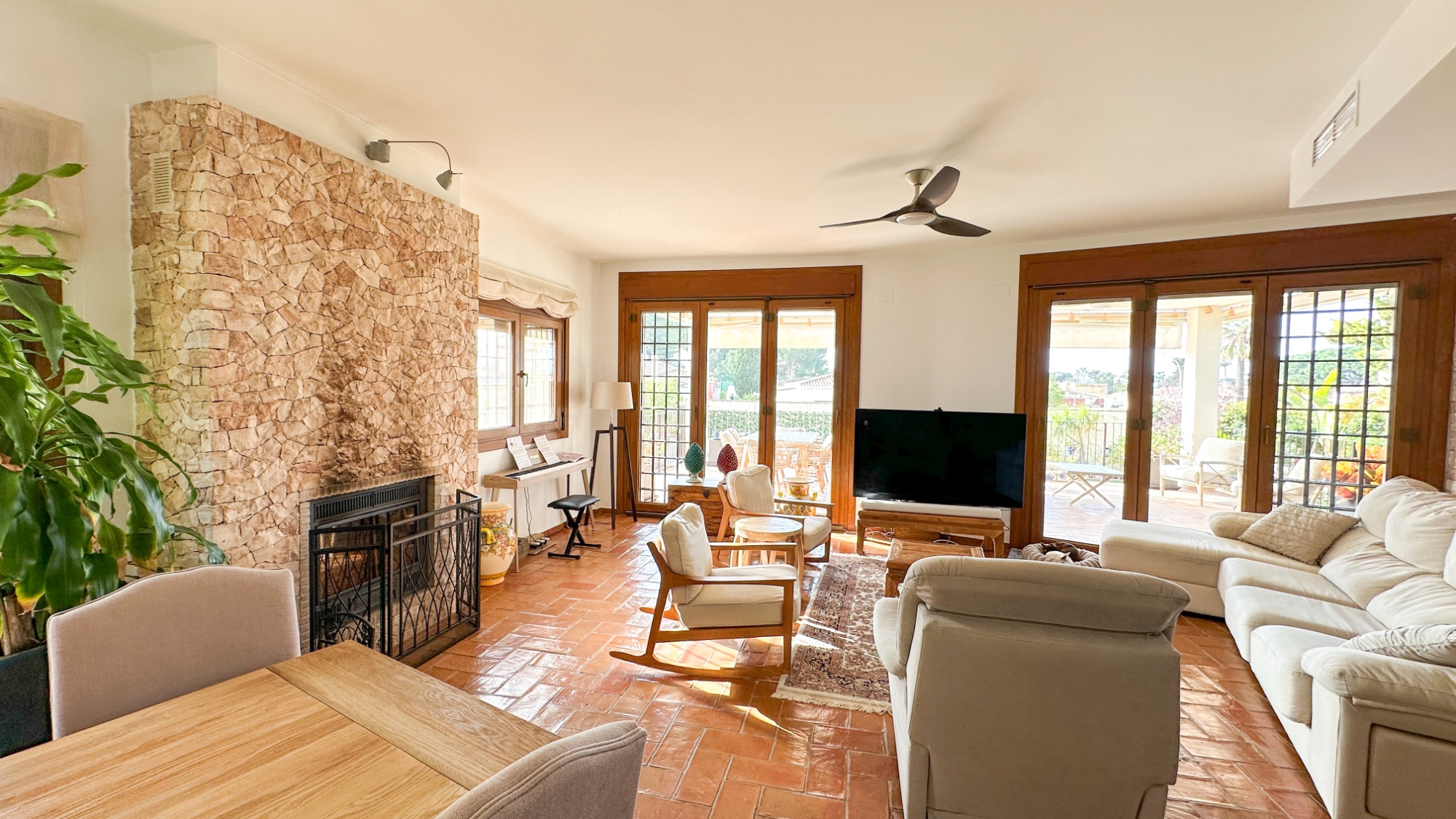 Bedroom in villa for sale in Dehesa de Campoamor