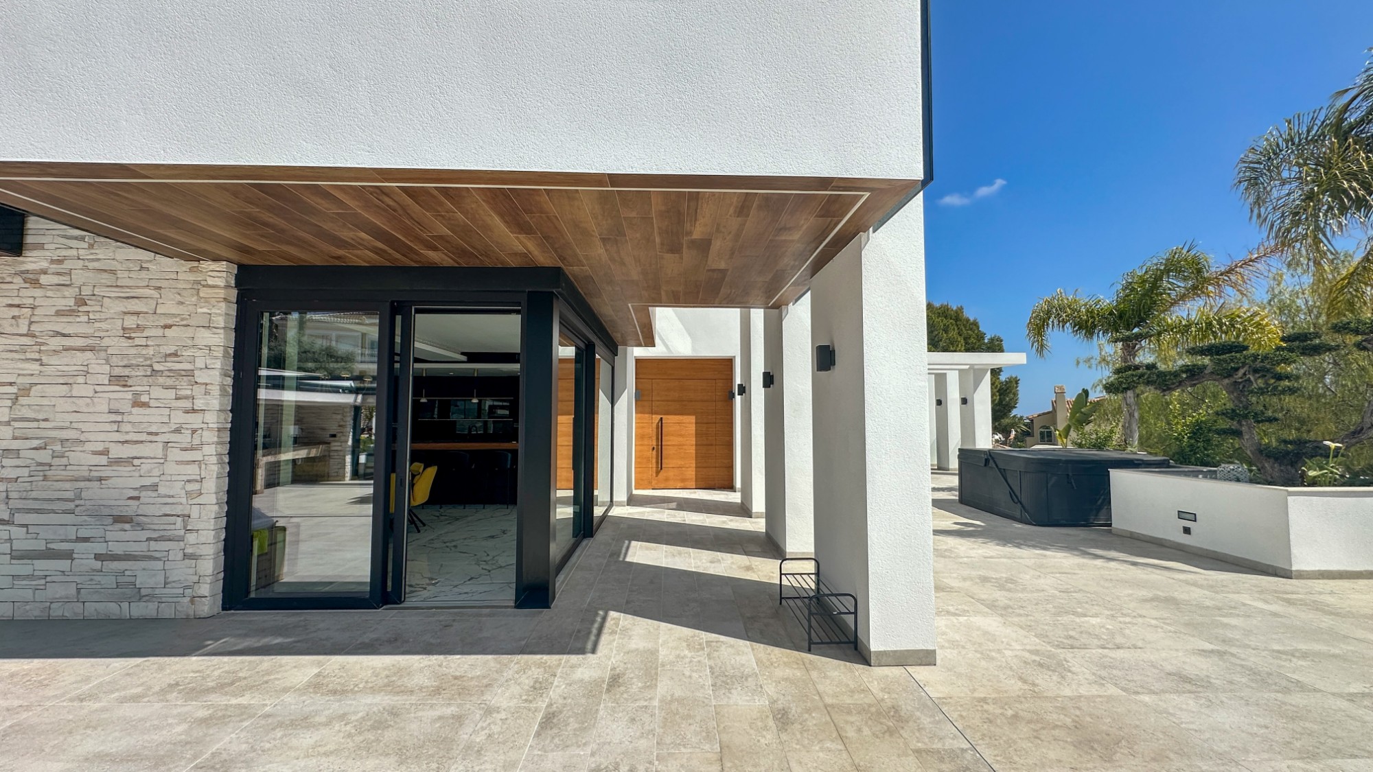 Terrace in villa for sale in Orihuela Costa