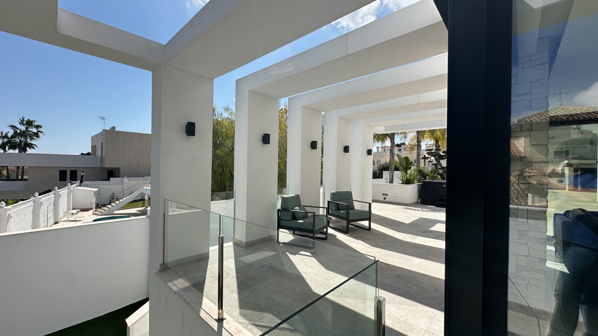 Terrace in villa for sale in Orihuela Costa