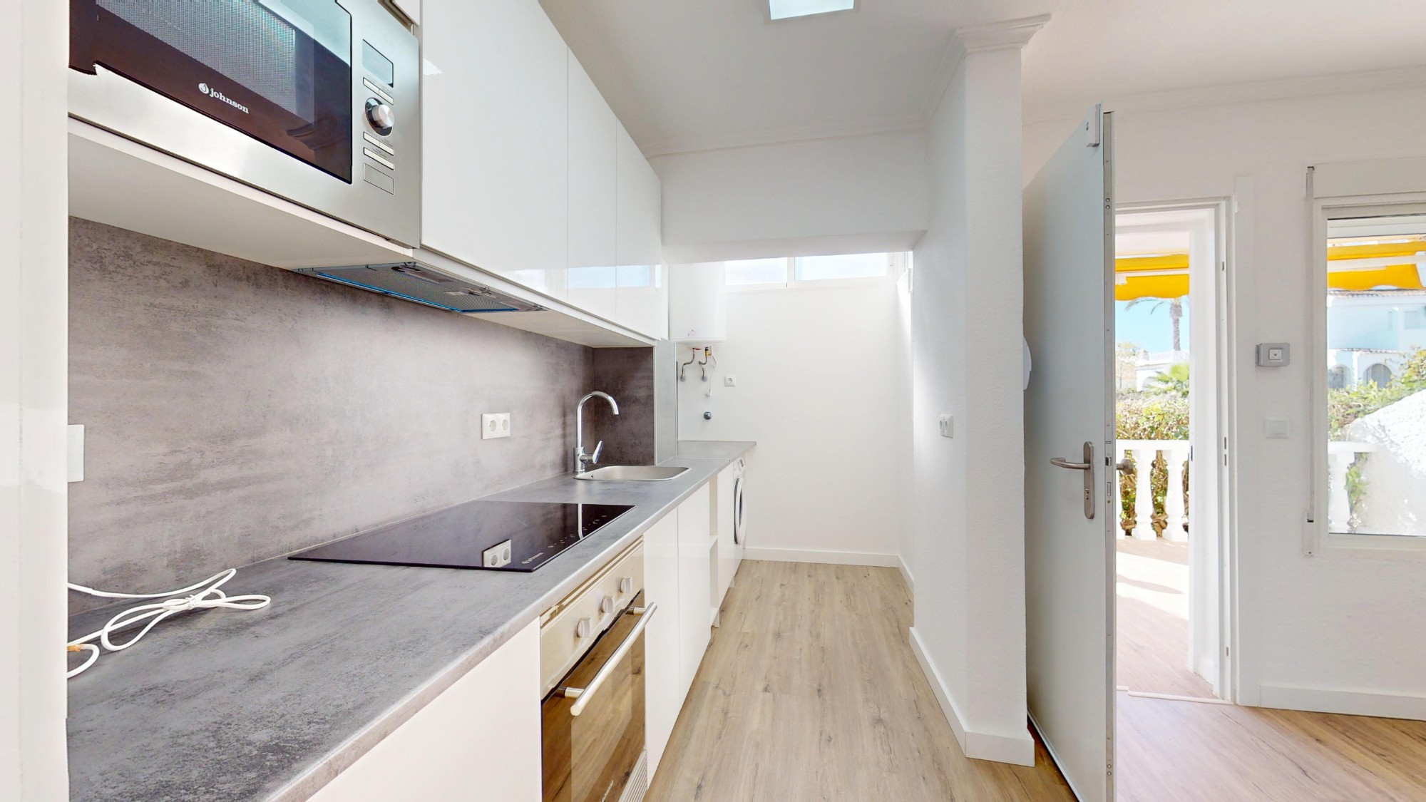 Kitchen in bungalow for sale in Orihuela Costa