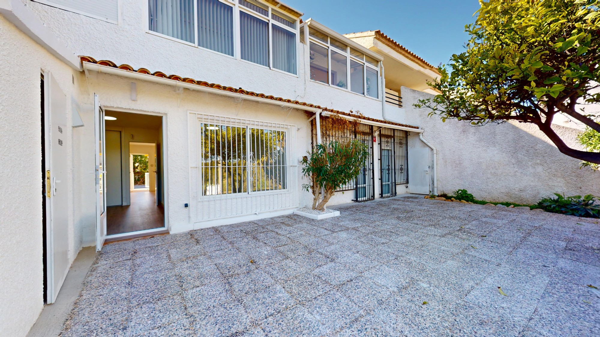 Living room in bungalow for sale in Orihuela Costa