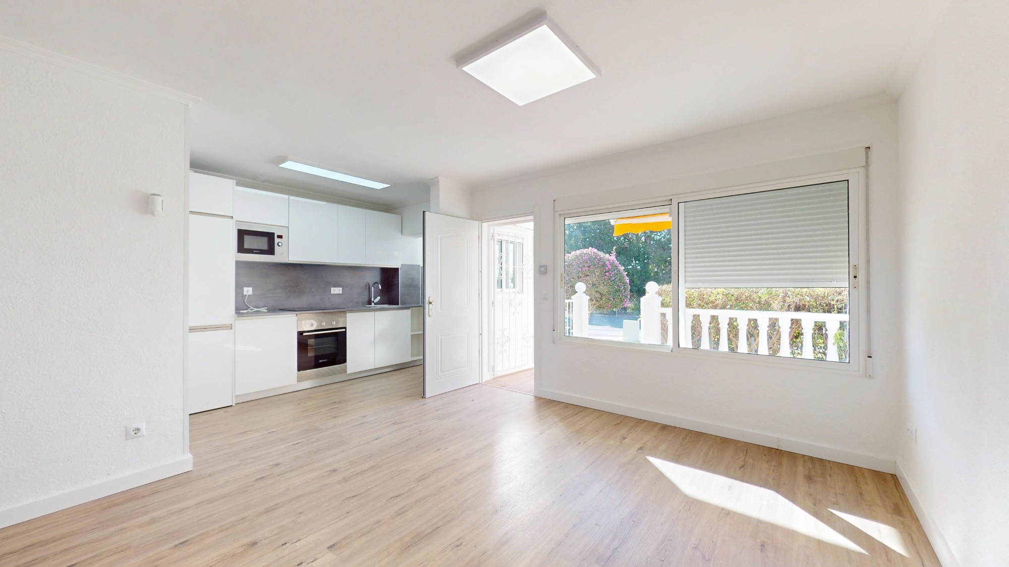 Garden in bungalow for sale in Orihuela Costa