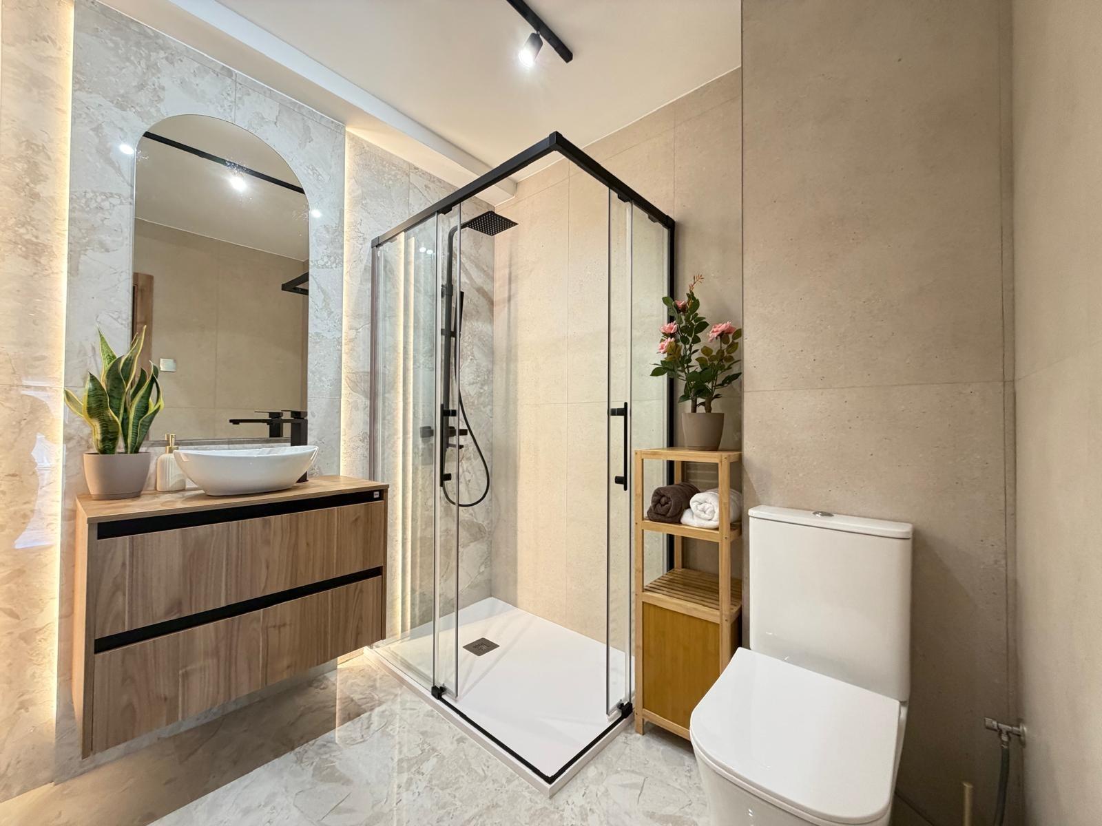 Master bedroom in penthouse for sale in Torrevieja