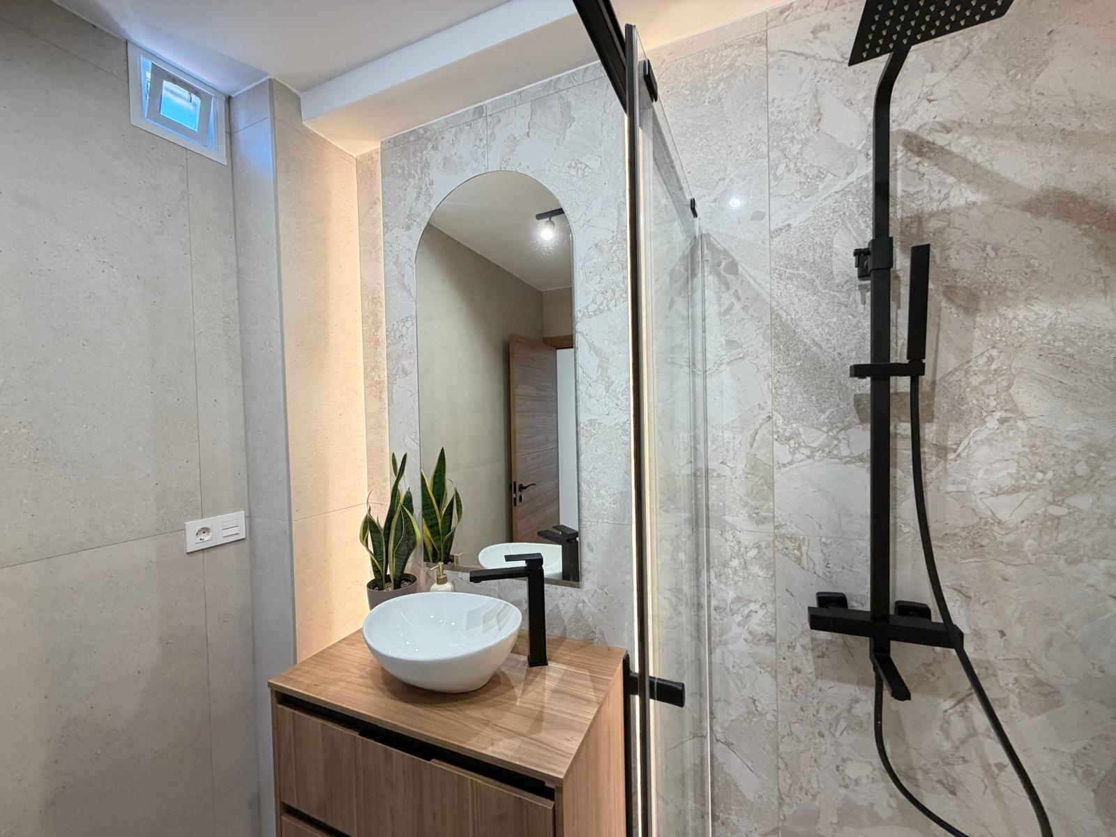 Bedroom in penthouse for sale in Torrevieja