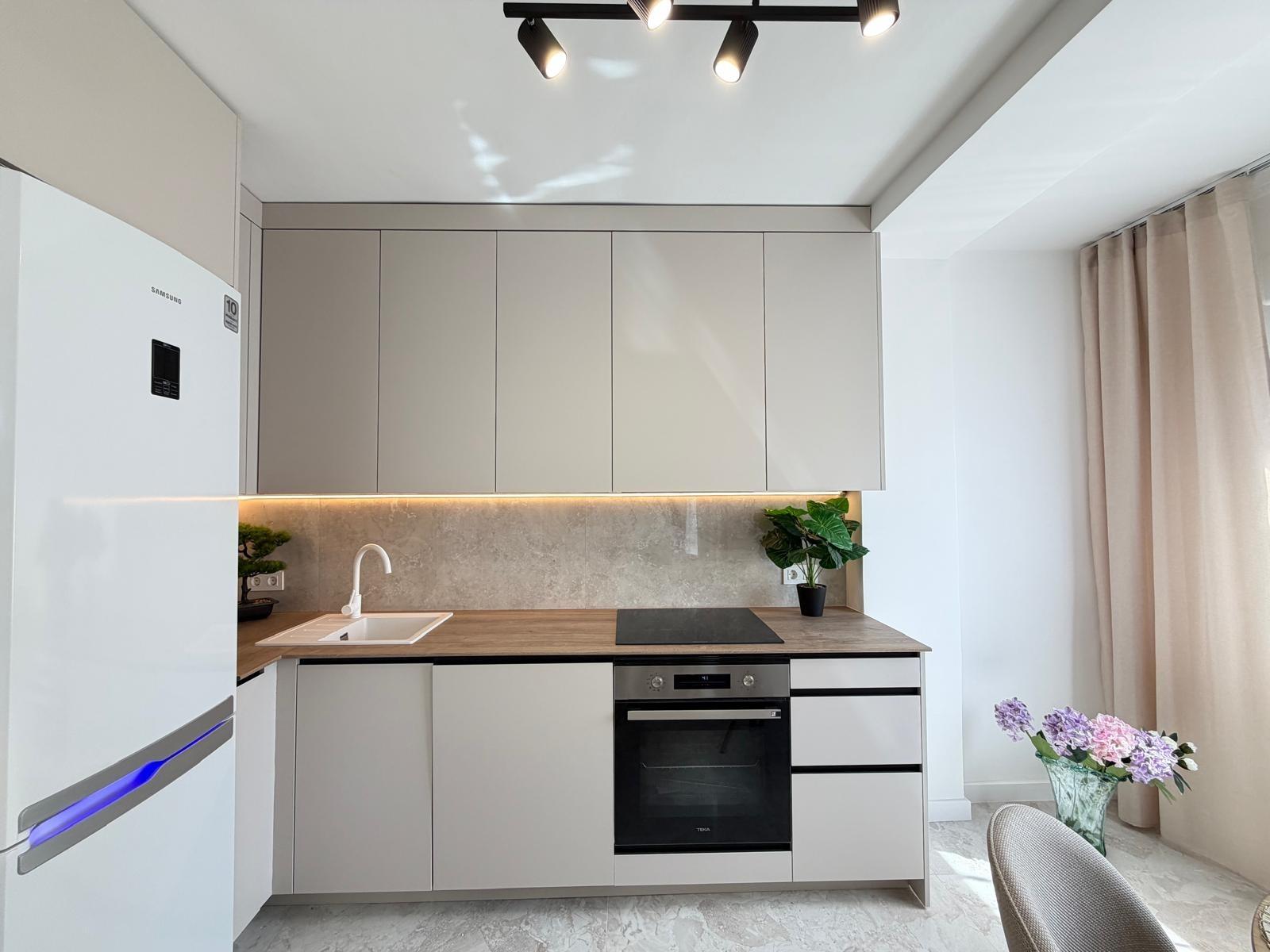 Terrace in penthouse for sale in Torrevieja