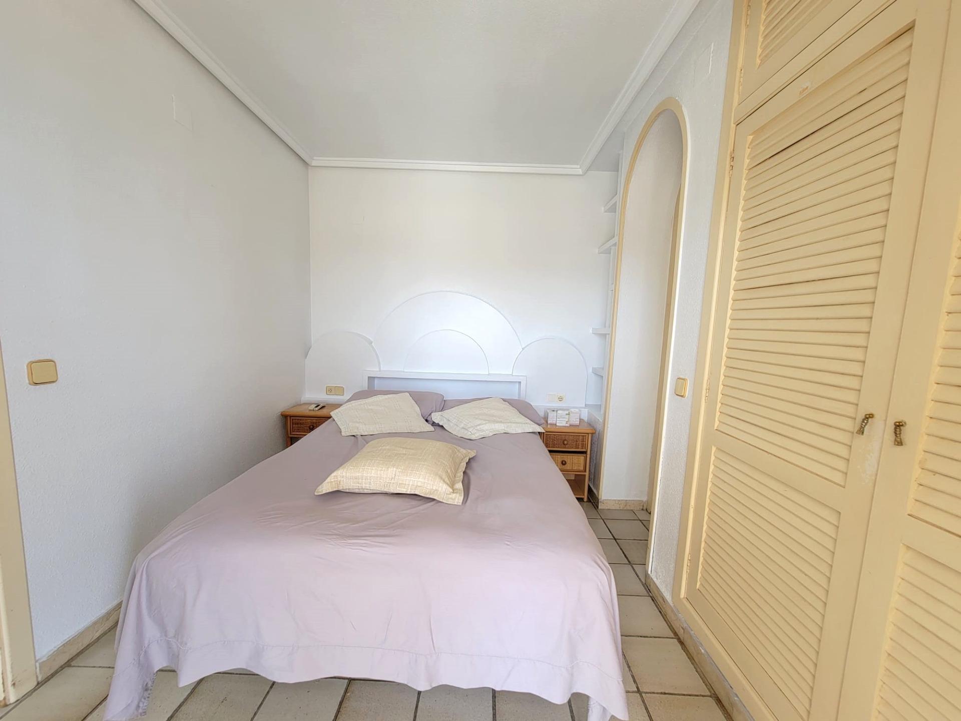 Bedroom in penthouse for sale in Torrevieja