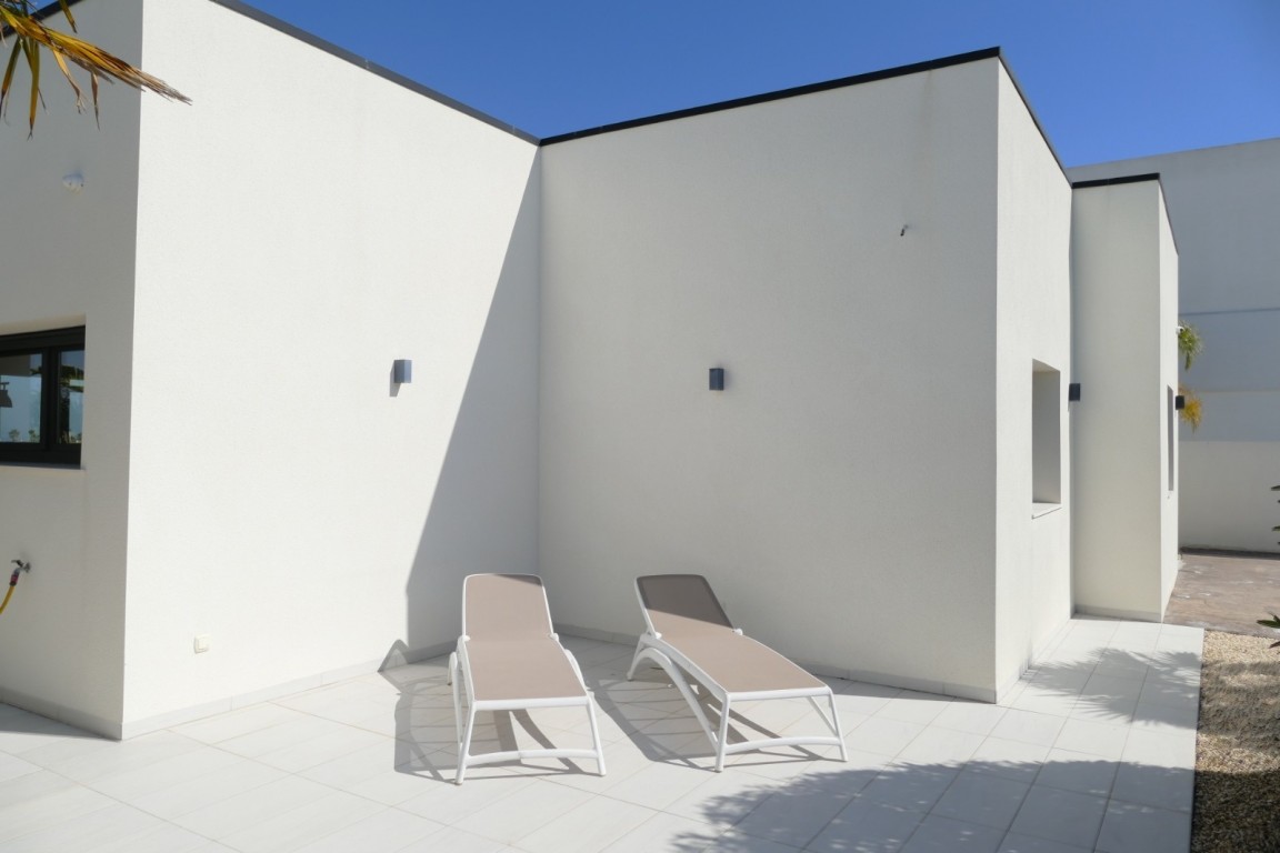Dining area in villa for sale in Benijofar