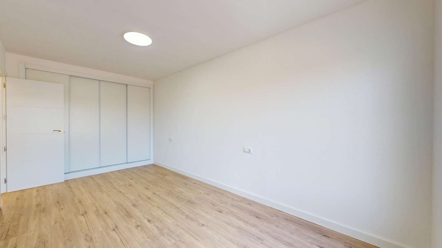 Dining area in bungalow for sale in Orihuela