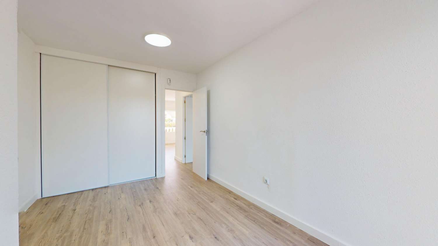 Dining area in bungalow for sale in Orihuela