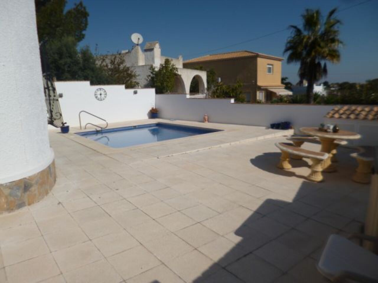 Bedroom in villa for sale in Villamartin