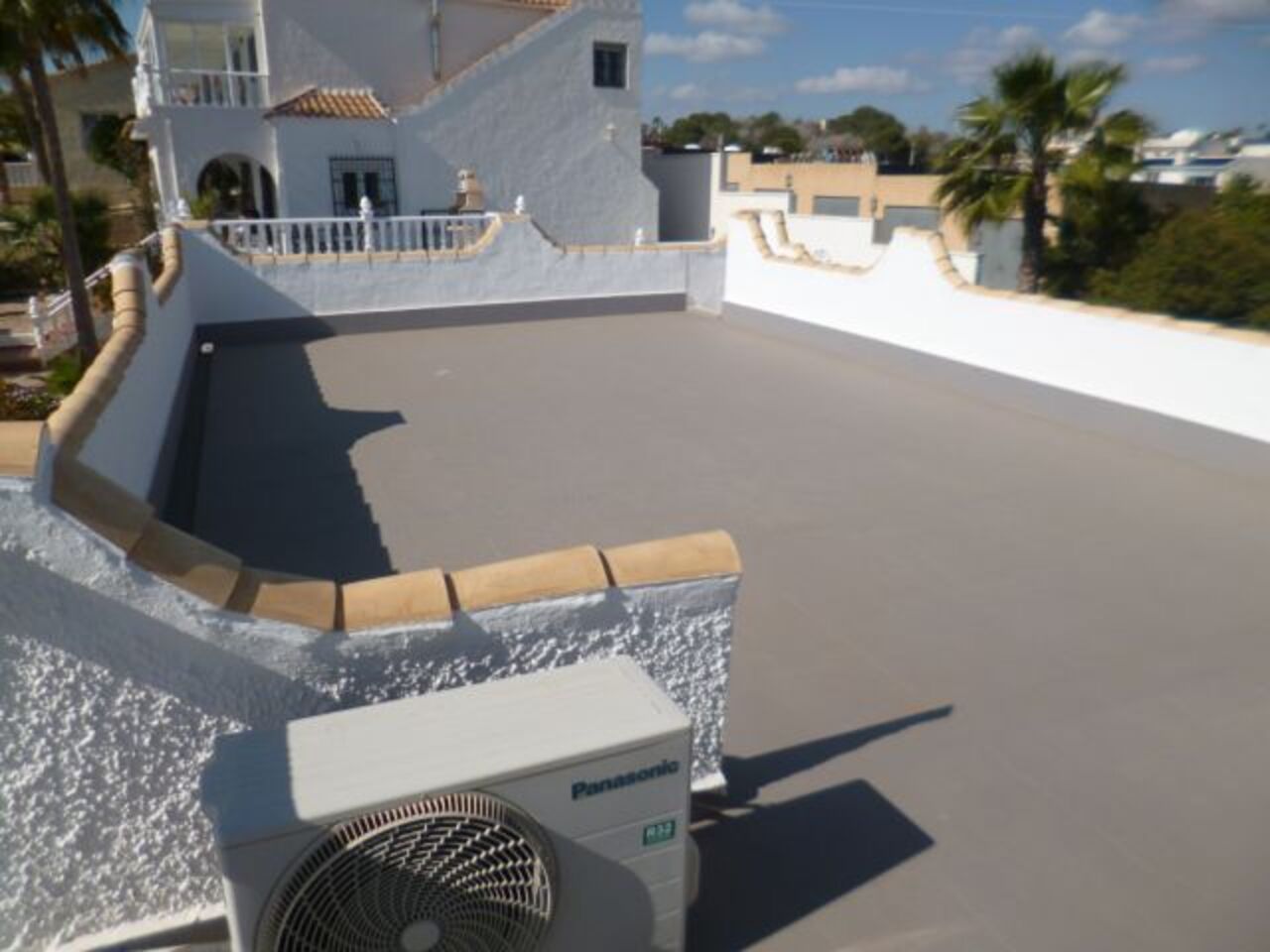 Bedroom in villa for sale in Villamartin