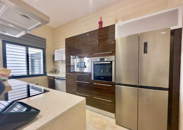 Dining area in villa for sale in Pilar de La Horadada