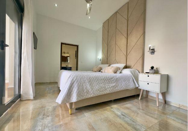 Master bedroom in villa for sale in Pilar de La Horadada