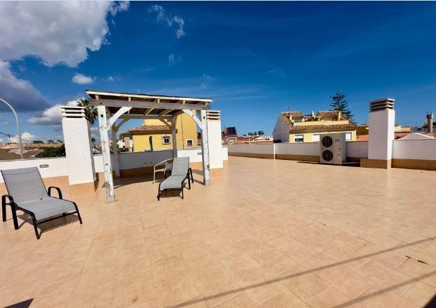 Master bedroom in villa for sale in Pilar de La Horadada