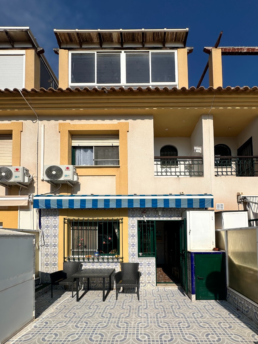 Terrace in terraced for sale in Orihuela Costa