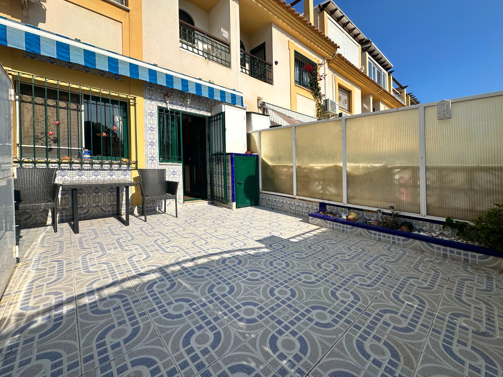 Dining area in terraced for sale in Orihuela Costa