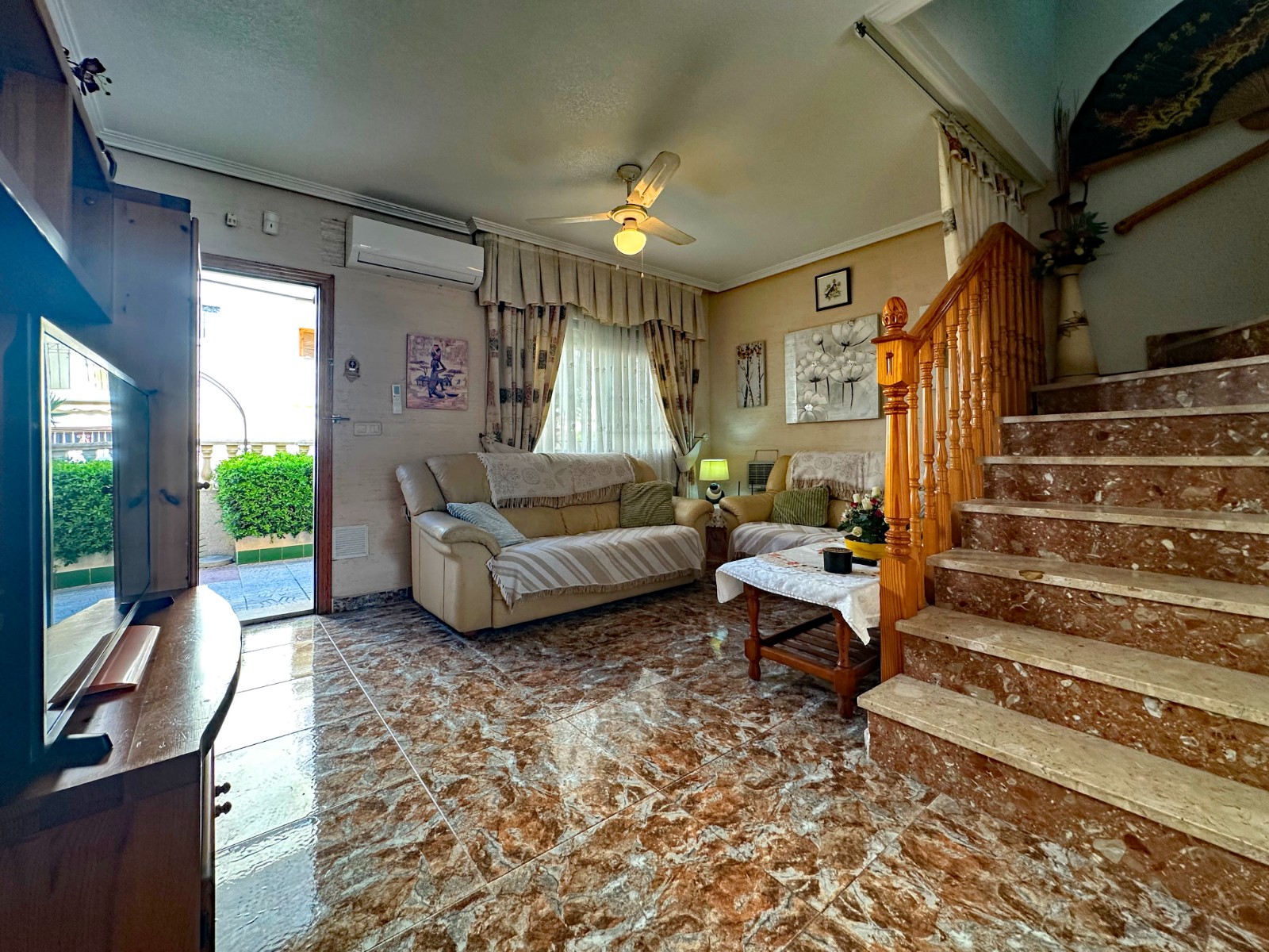 Garden in terraced for sale in Orihuela Costa