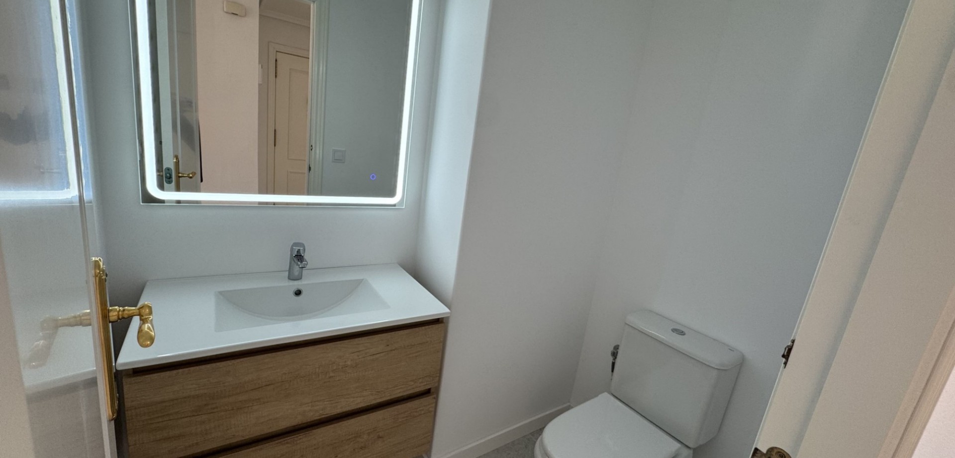Kitchen in apartment for sale in Orihuela Costa