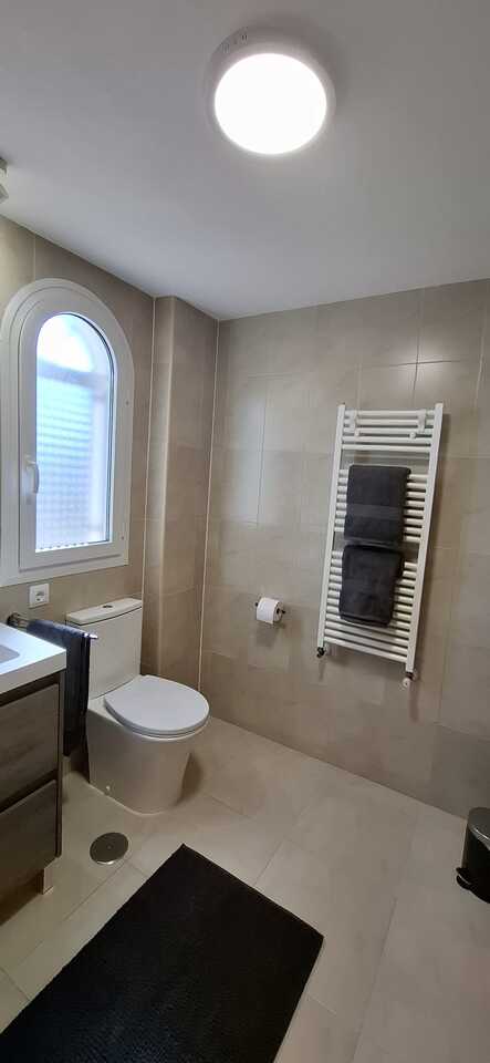 Bathroom in apartment for sale in Hacienda Riquelme Golf Resort