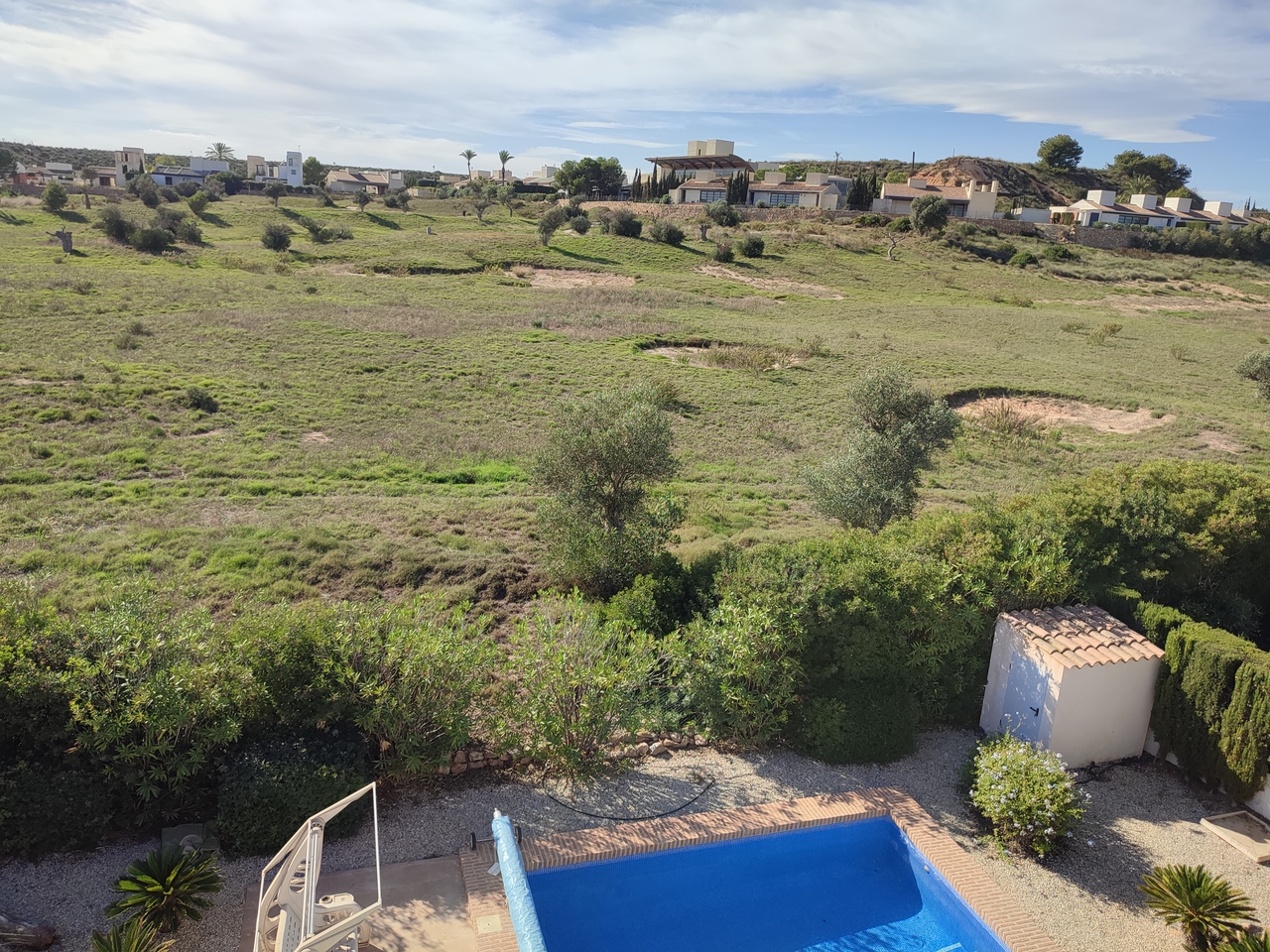 Dining area in villa for sale in Peraleja Golf