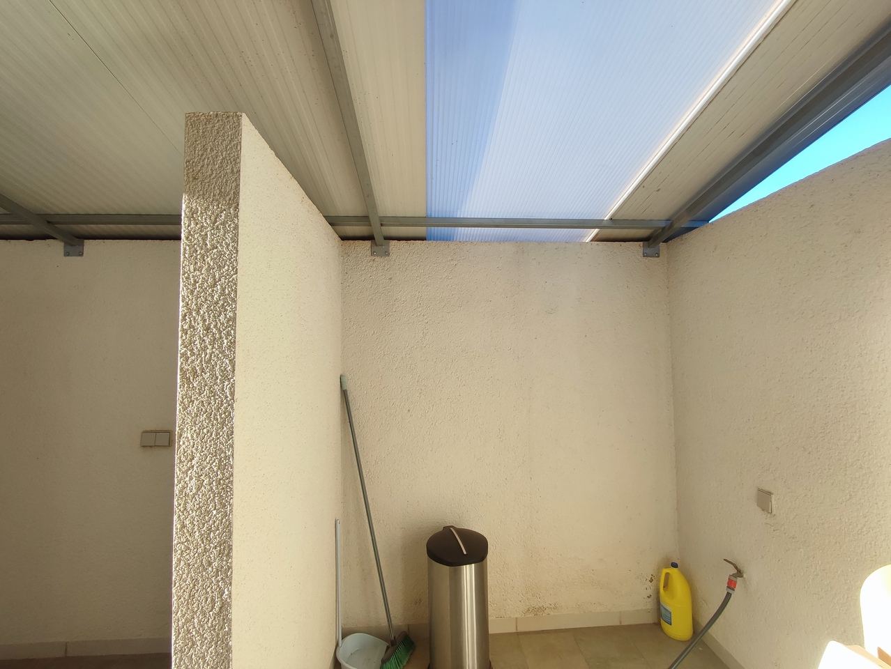 Master bedroom in villa for sale in Peraleja Golf