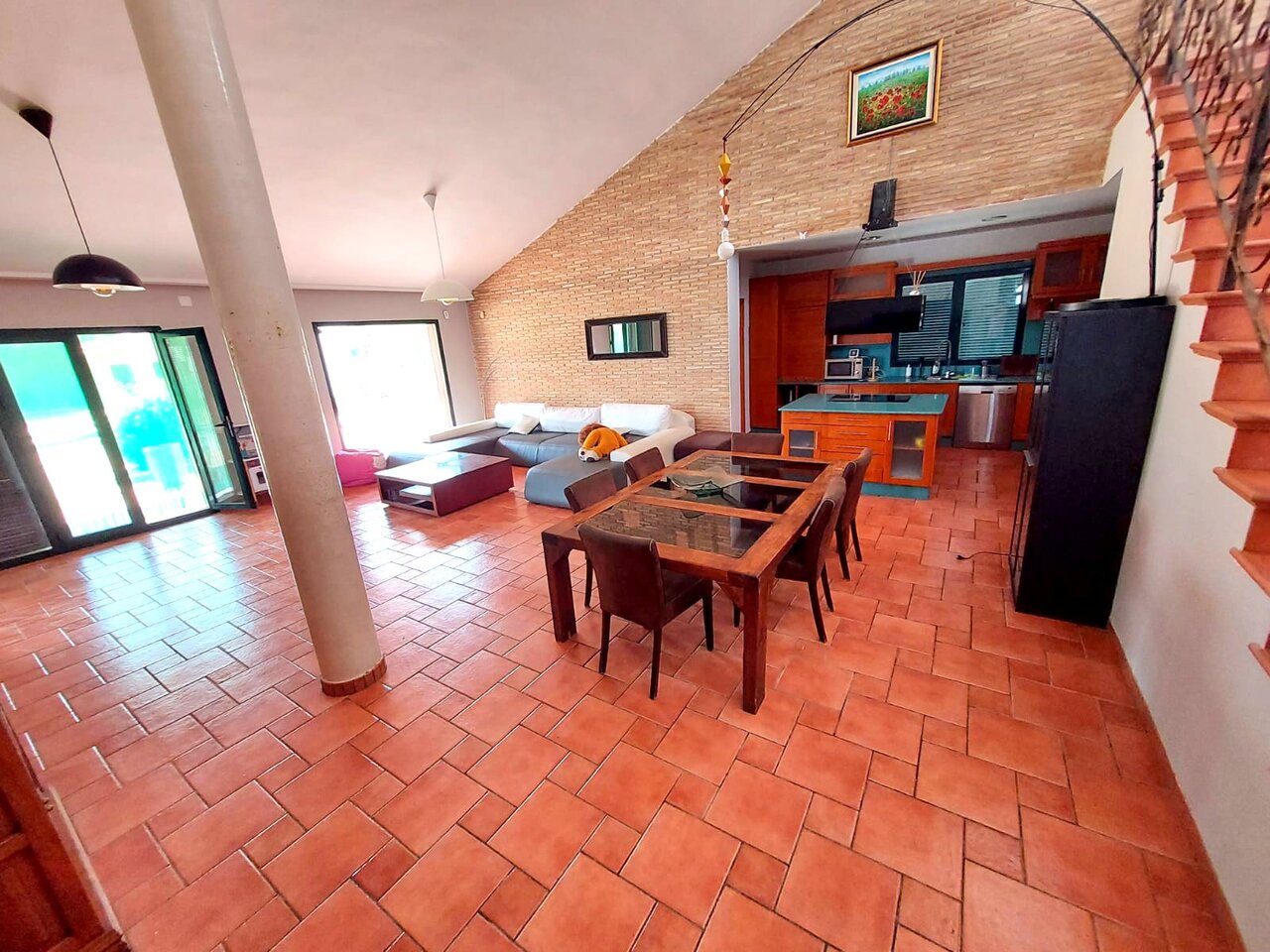 Pool area in villa for sale in Calasparra