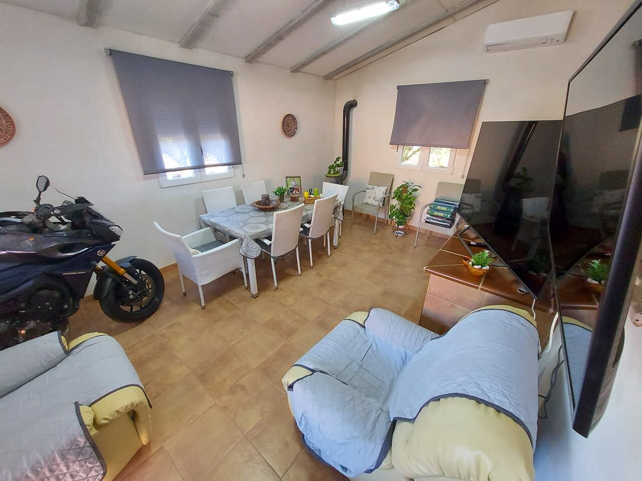 Living room in villa for sale in Calasparra
