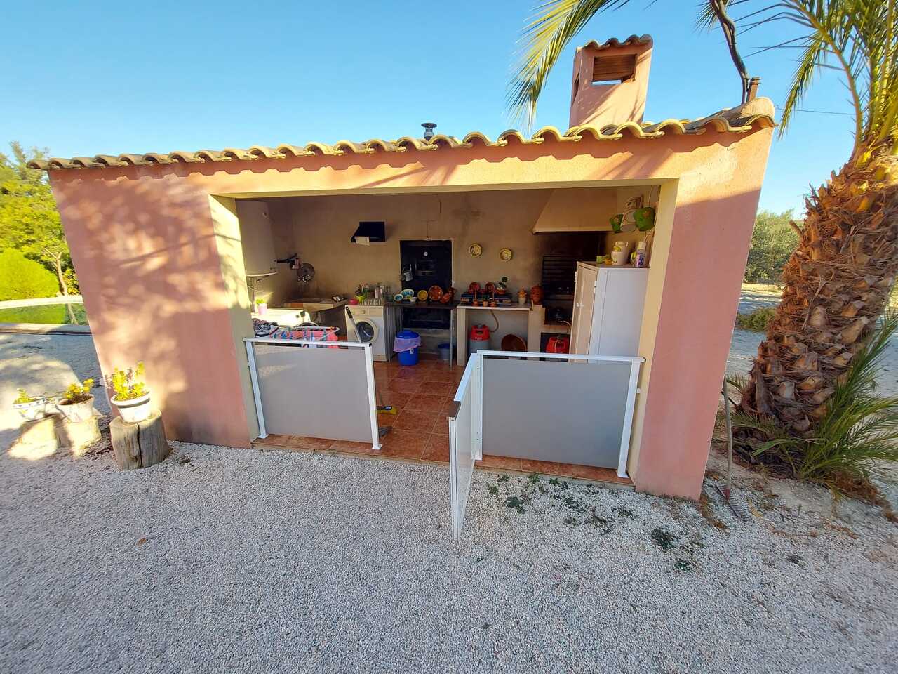 Garden in villa for sale in Calasparra