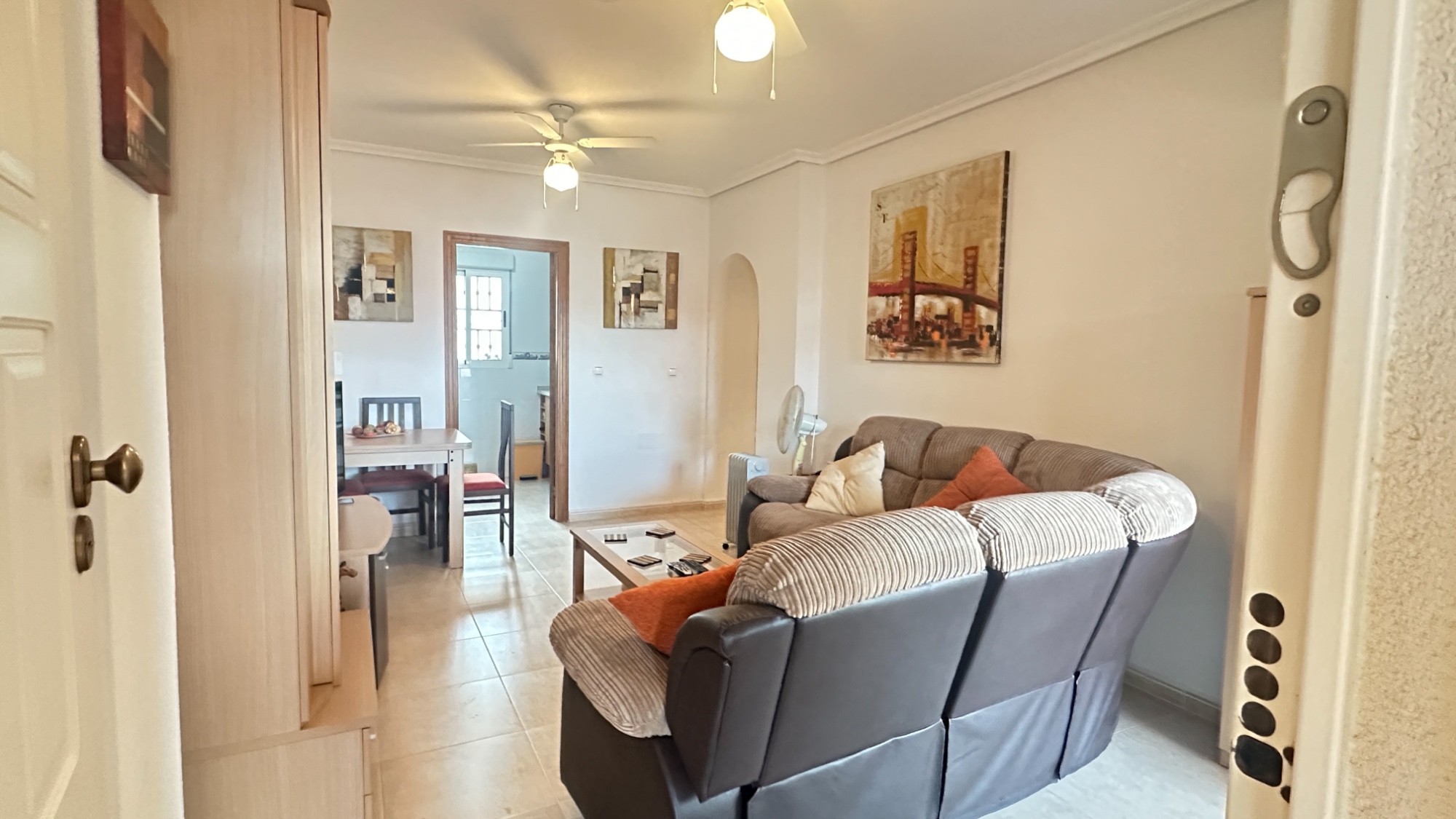 Discover the perfect blend of comfort and coastal living in this beautiful penthouse apartment locat