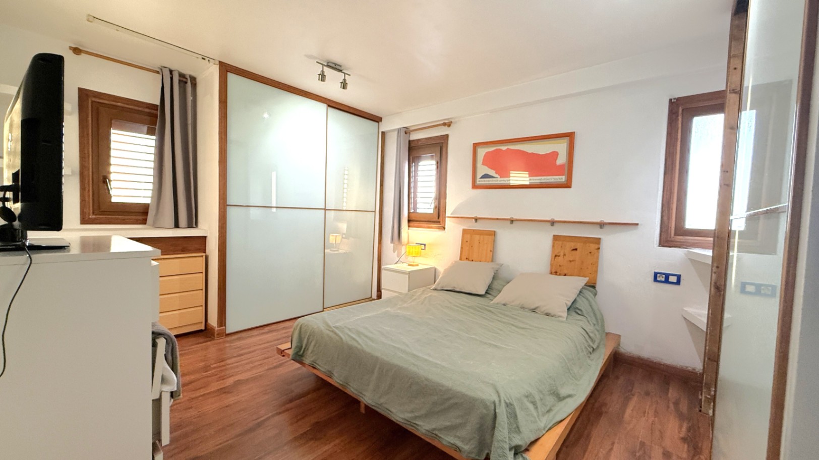 Pool area in apartment for sale in Torrevieja