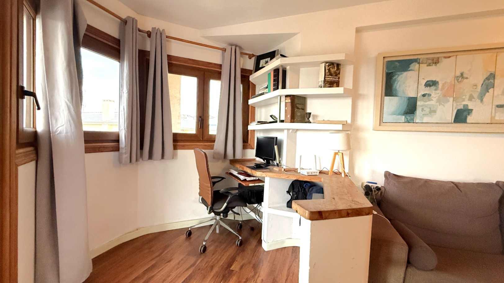 Pool area in apartment for sale in Torrevieja