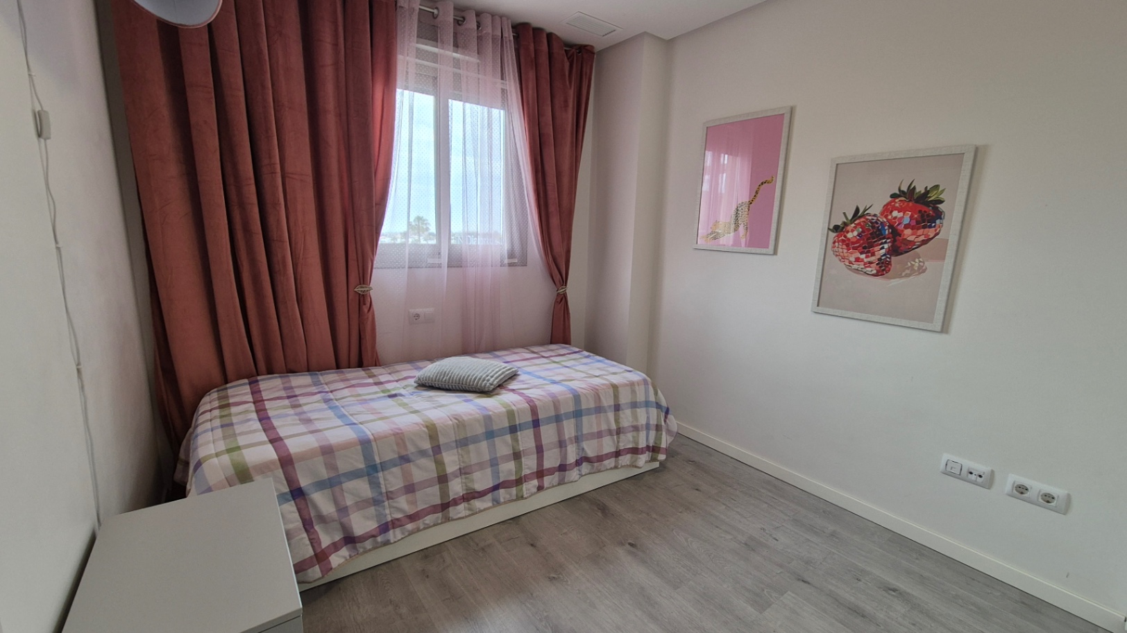 Living room in penthouse for sale in Orihuela