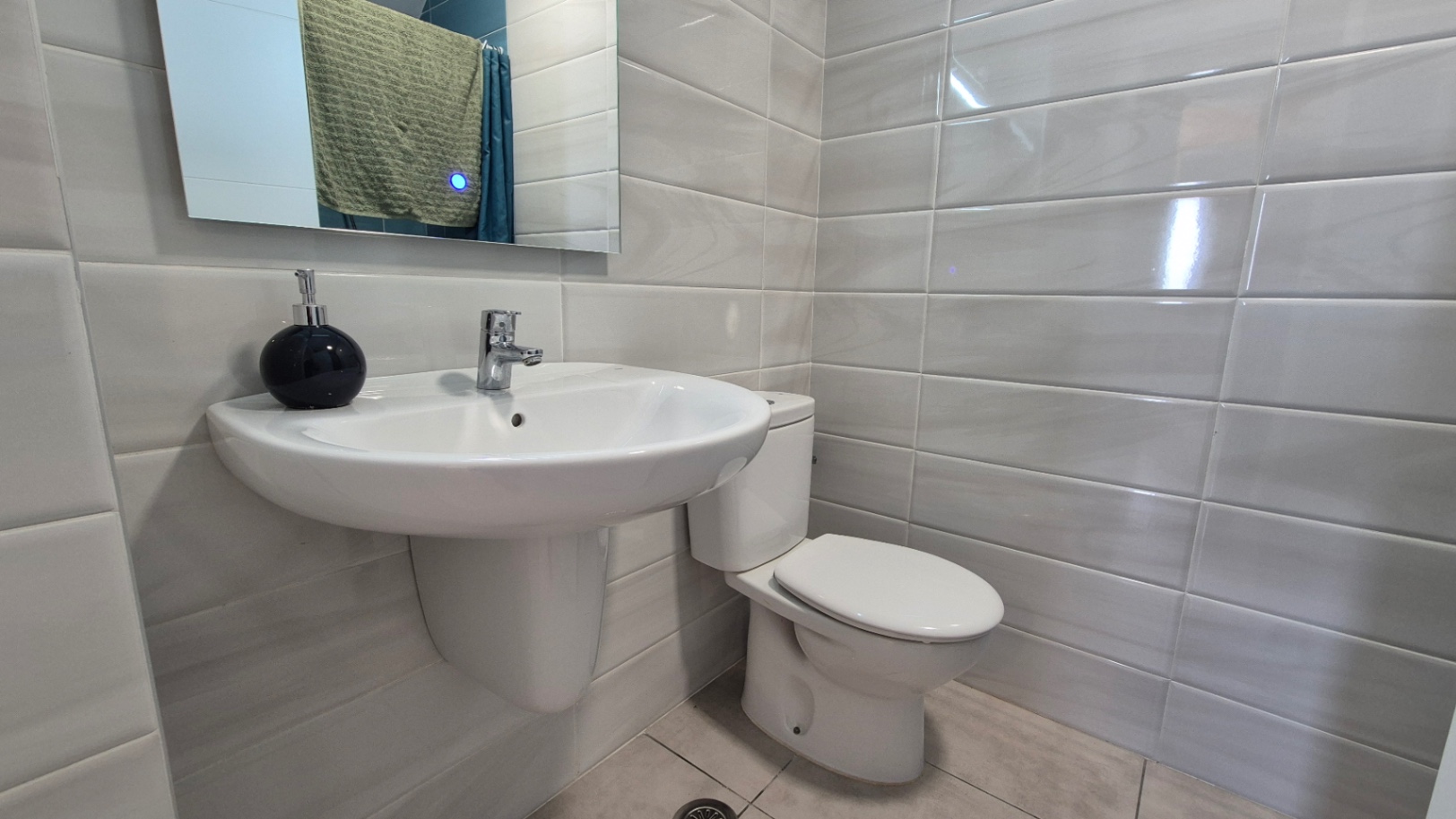 Master bedroom in penthouse for sale in Orihuela