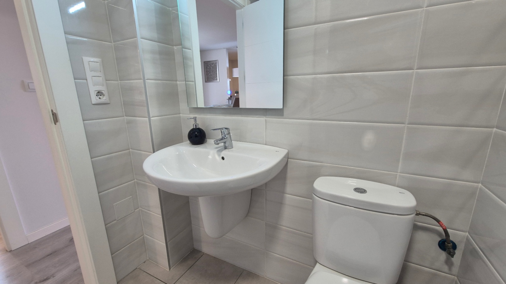 Bathroom in penthouse for sale in Orihuela
