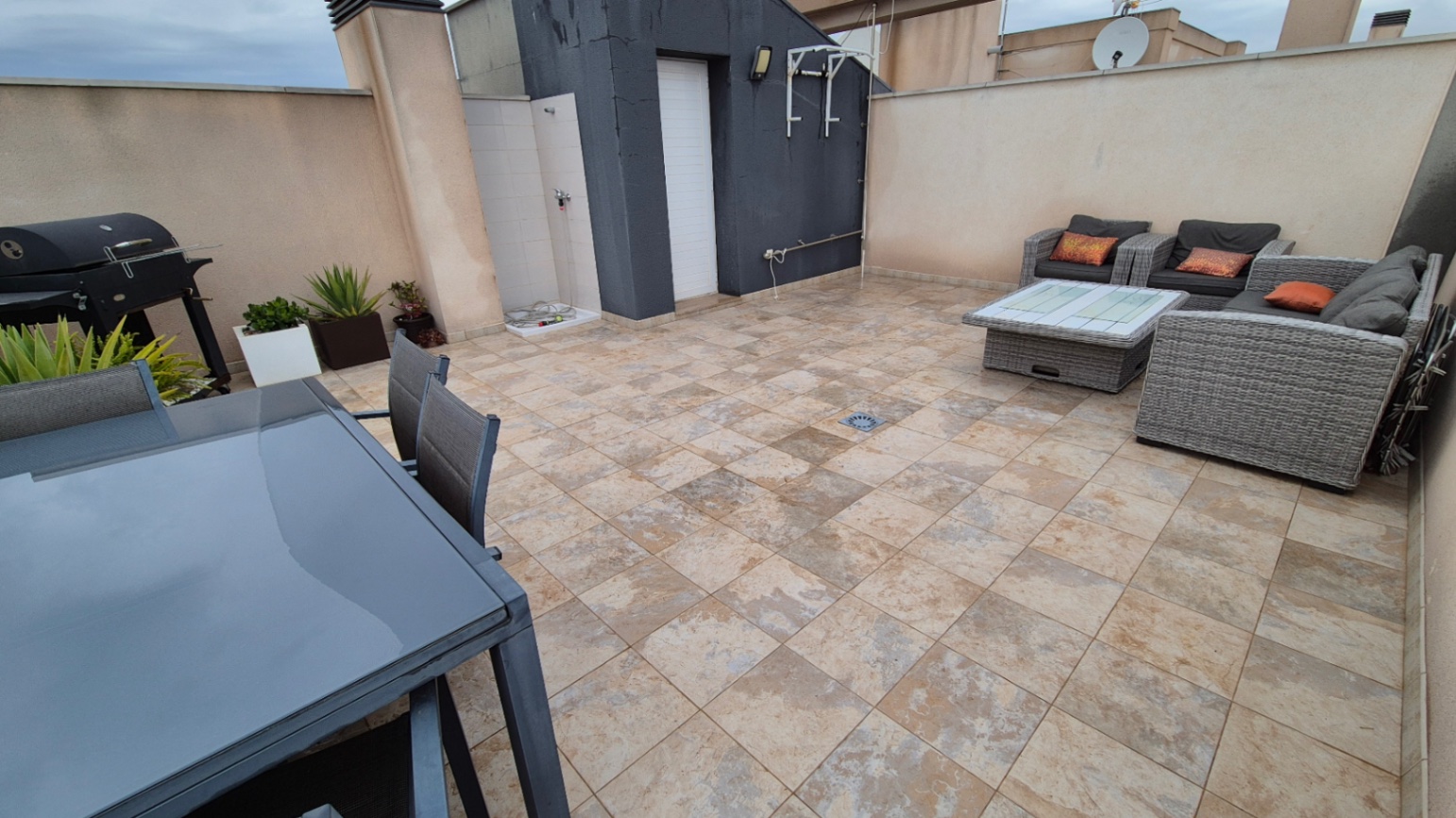 Dining area in penthouse for sale in Orihuela