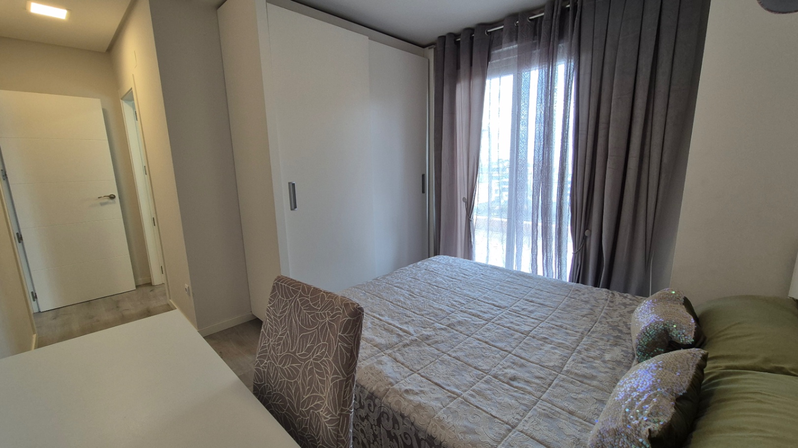 Dining area in penthouse for sale in Orihuela