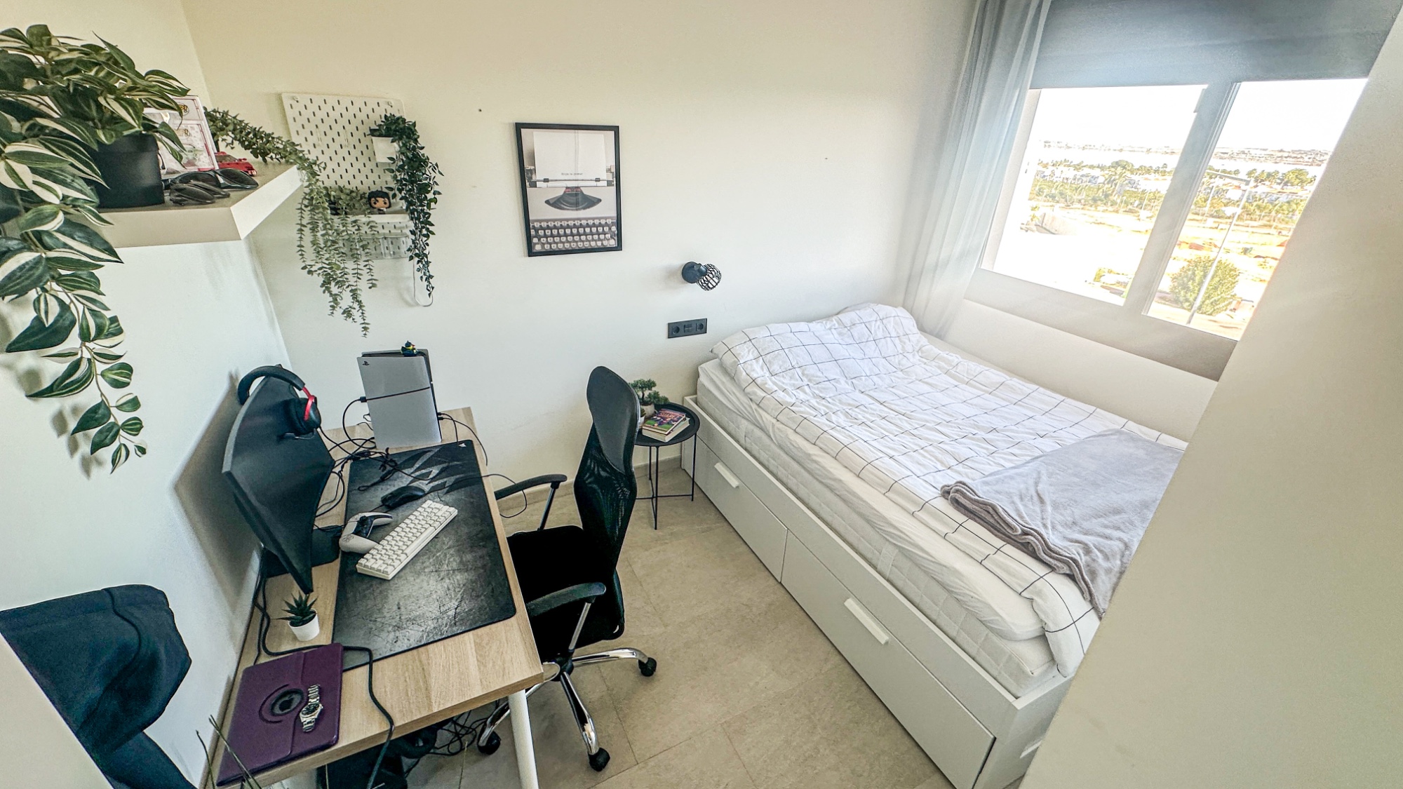 Terrace in apartment for sale in Torrevieja