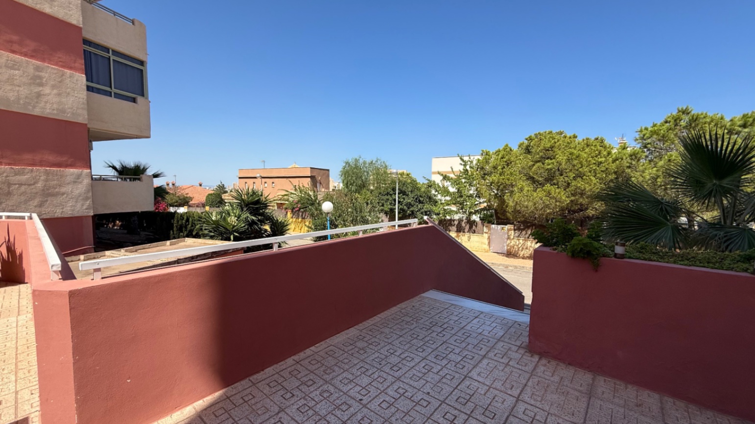 Garden in apartment for sale in Cartagena