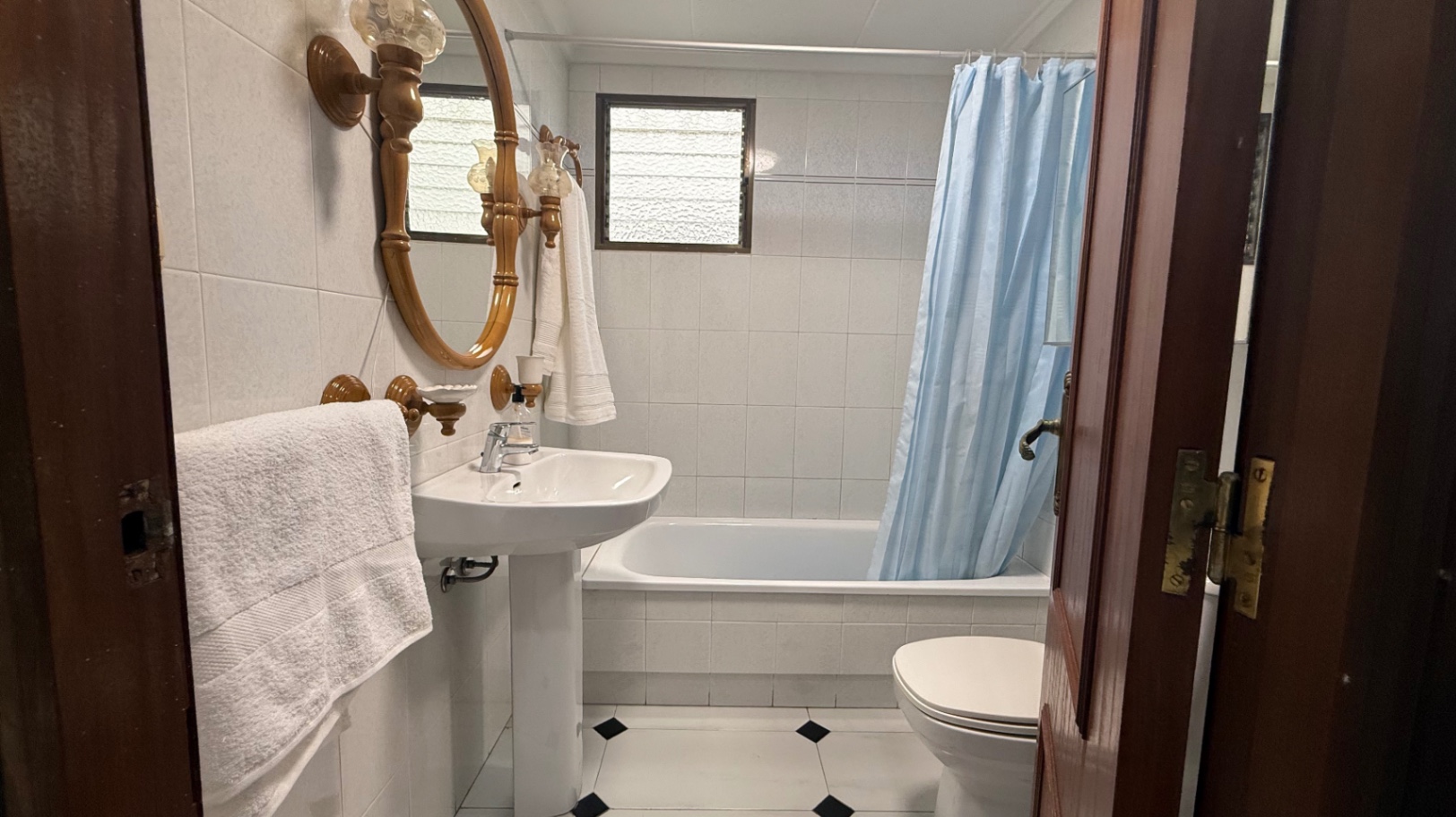 Living room in apartment for sale in Torrevieja