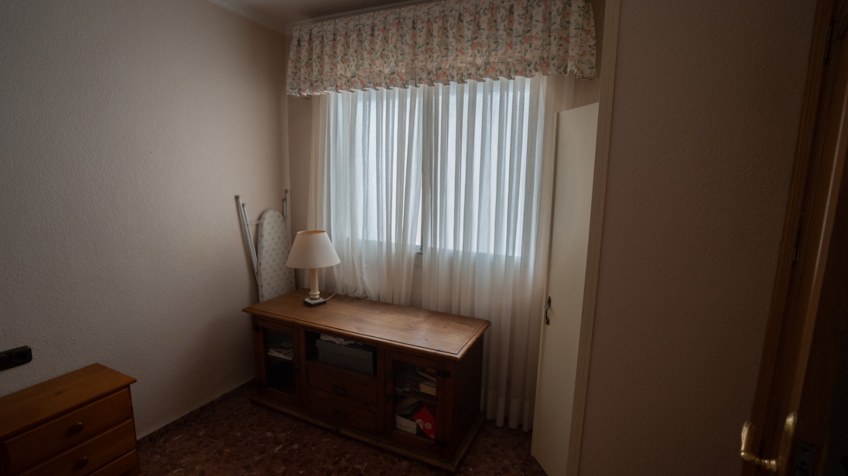Master bedroom in apartment for sale in Torrevieja