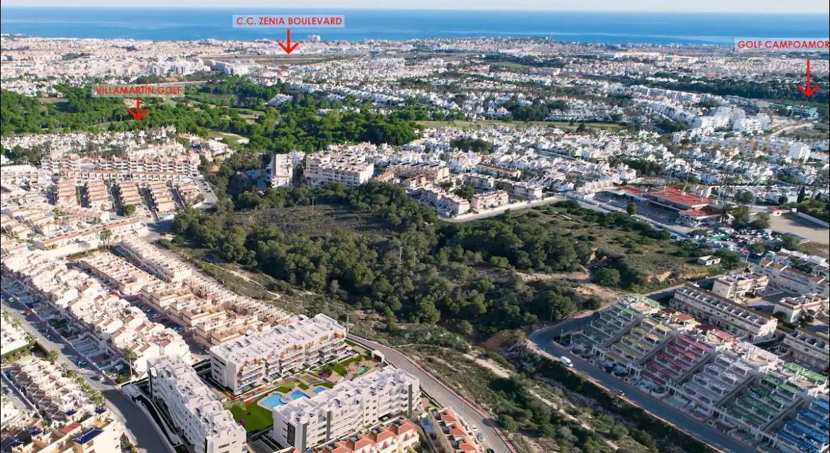 Bedroom in apartment for sale in Orihuela