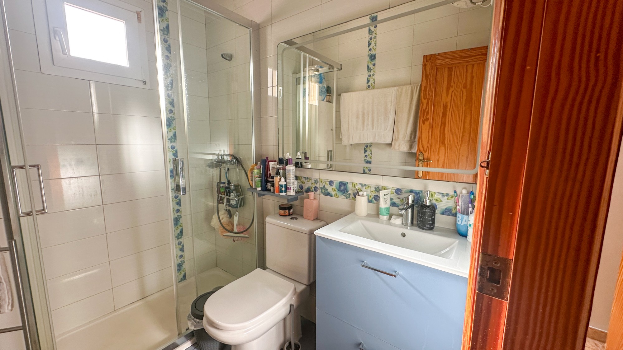 Bathroom in terraced for sale in Torrevieja