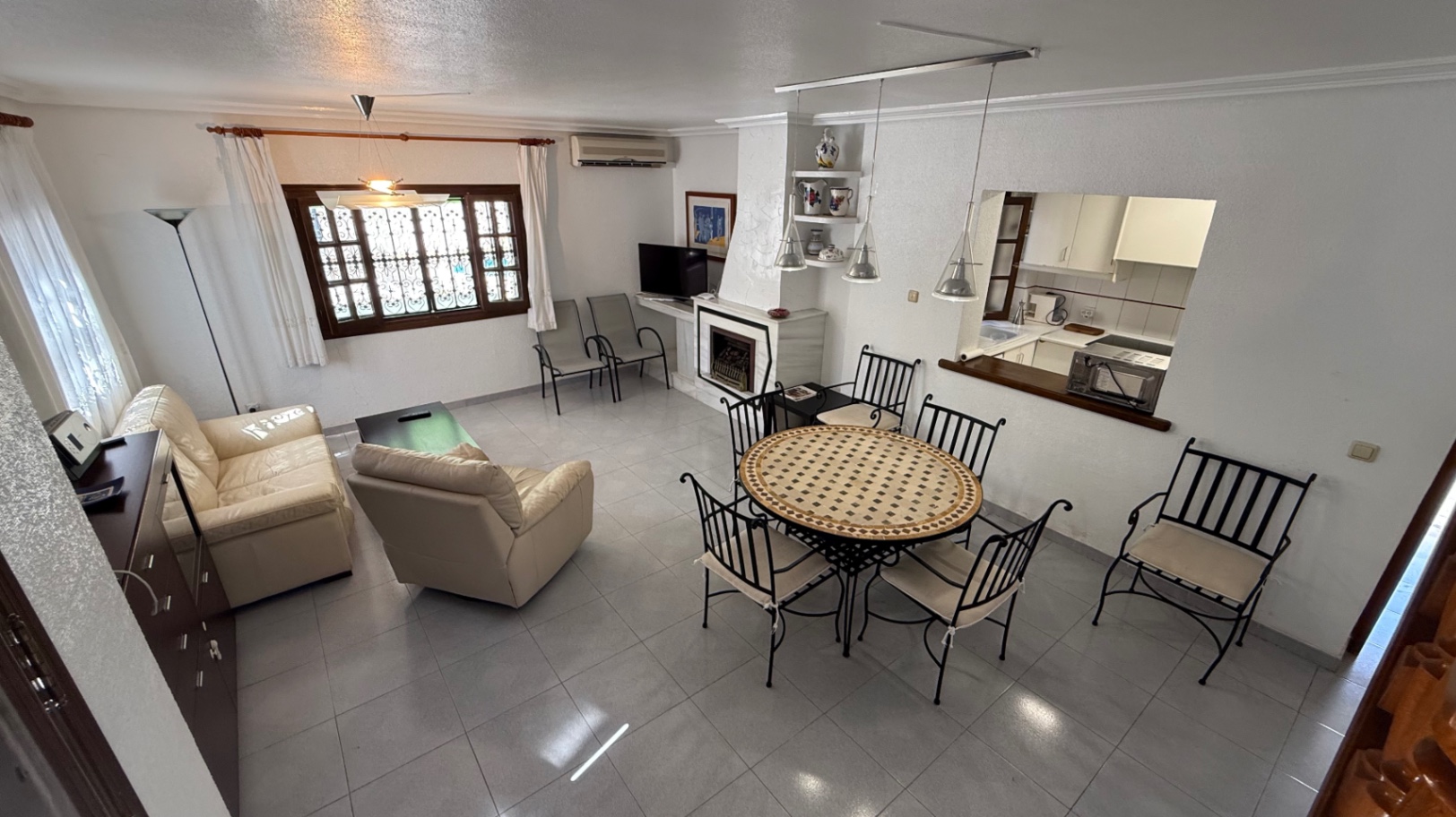 Bathroom in villa for sale in Orihuela