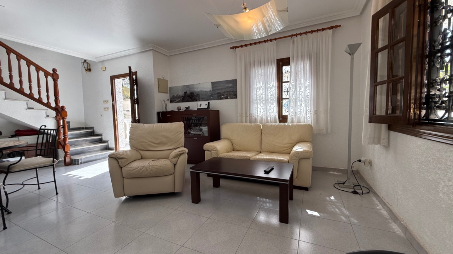 Dining area in villa for sale in Orihuela