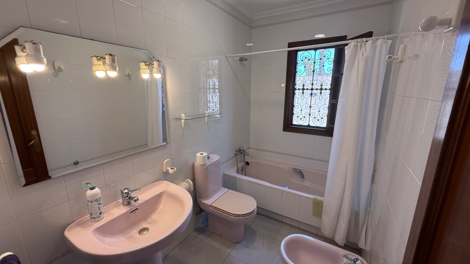 Kitchen in villa for sale in Orihuela