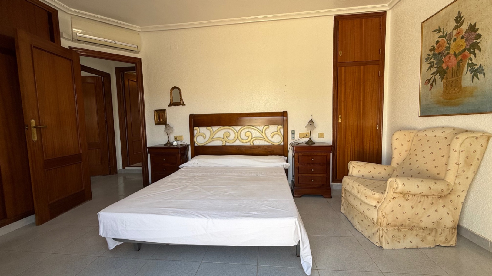 Garden in villa for sale in Orihuela